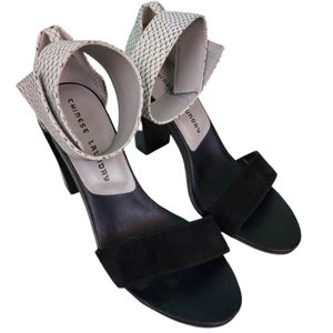 Chinese Laundry 4" heels, women's size 8.5, black and grey